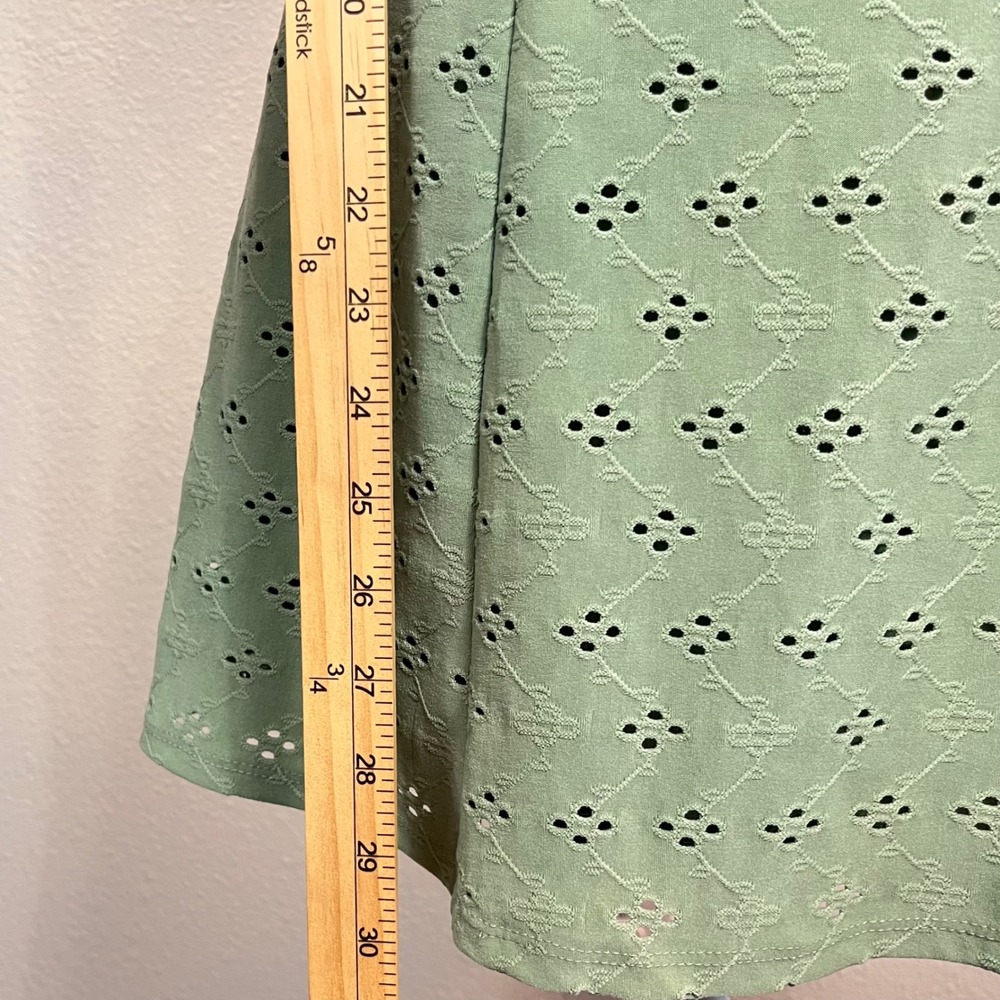 Heart & Heels Babydoll Mini Dress Size Small Green Y2K Coquette Milkmaid Eyelet - Picture 4 of 9